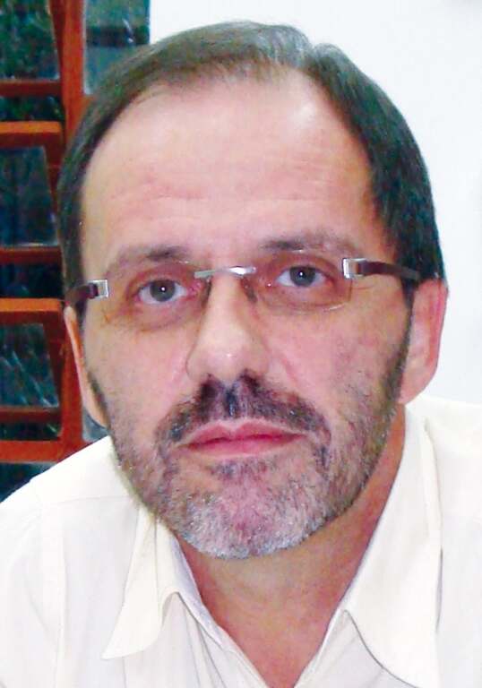 Clemente Ganz Lúcio - Sociólogo, diretor técnico do DIEESE, membro do CDES – Conselho de Desenvolvimento Econômico e Social e do Grupo Reindustrialização.