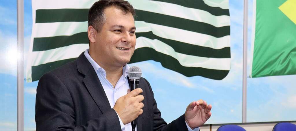 em-uma-semana-pele-anuncia-r-1-milhao-em-emendas-jno