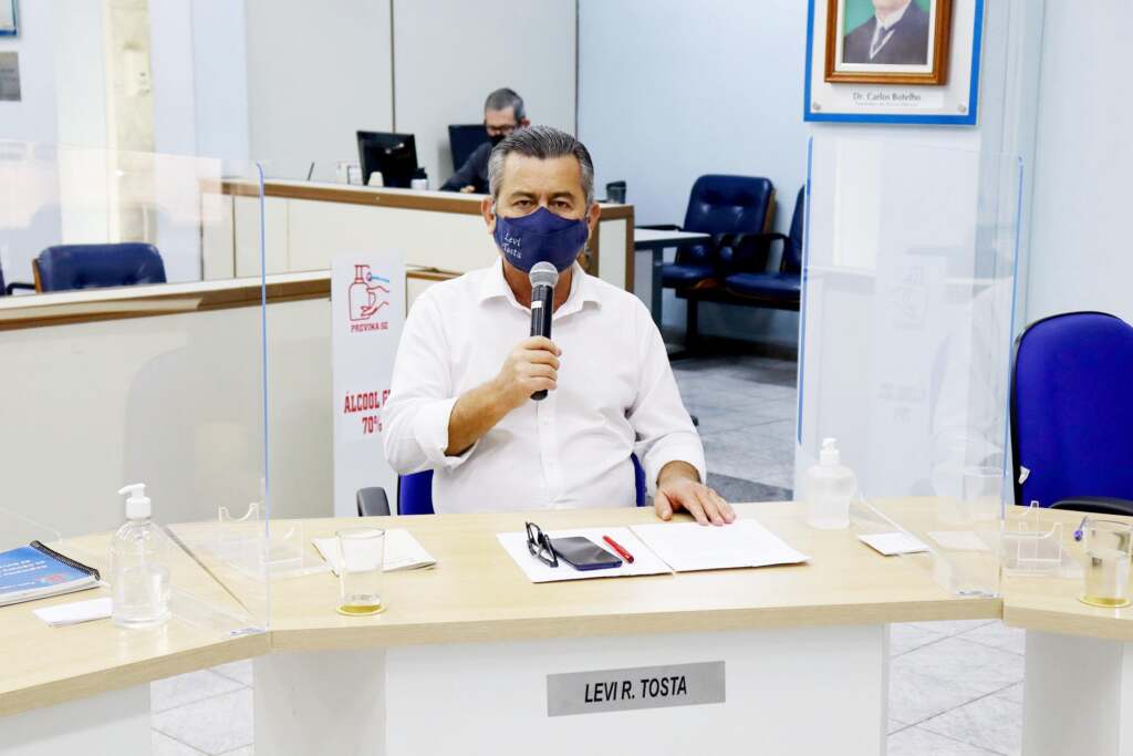camara-convoca-secretario-jose-jorge-para-explicar-caos-na-educacao-jno