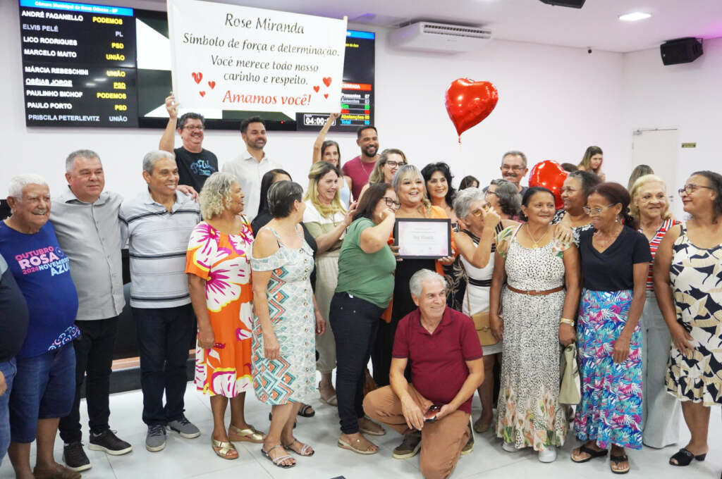 presidente-voluntaria-do-fundo-social-de-no-rose-miranda-e-homenageada-pela-camara-jno