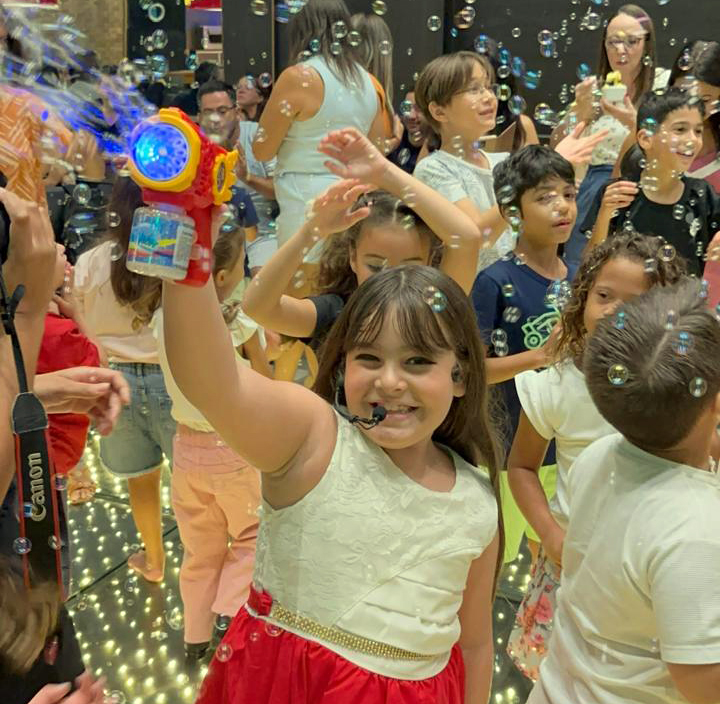 sandy-mel-e-sua-turma-brilham-no-evento-t21-familias-em-campinas-jno